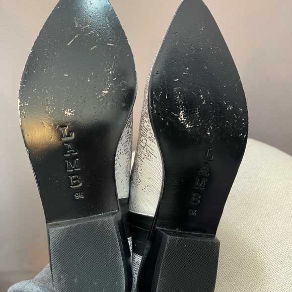 L.A.M.B. Mayor Bootie - Picture 6 of 8